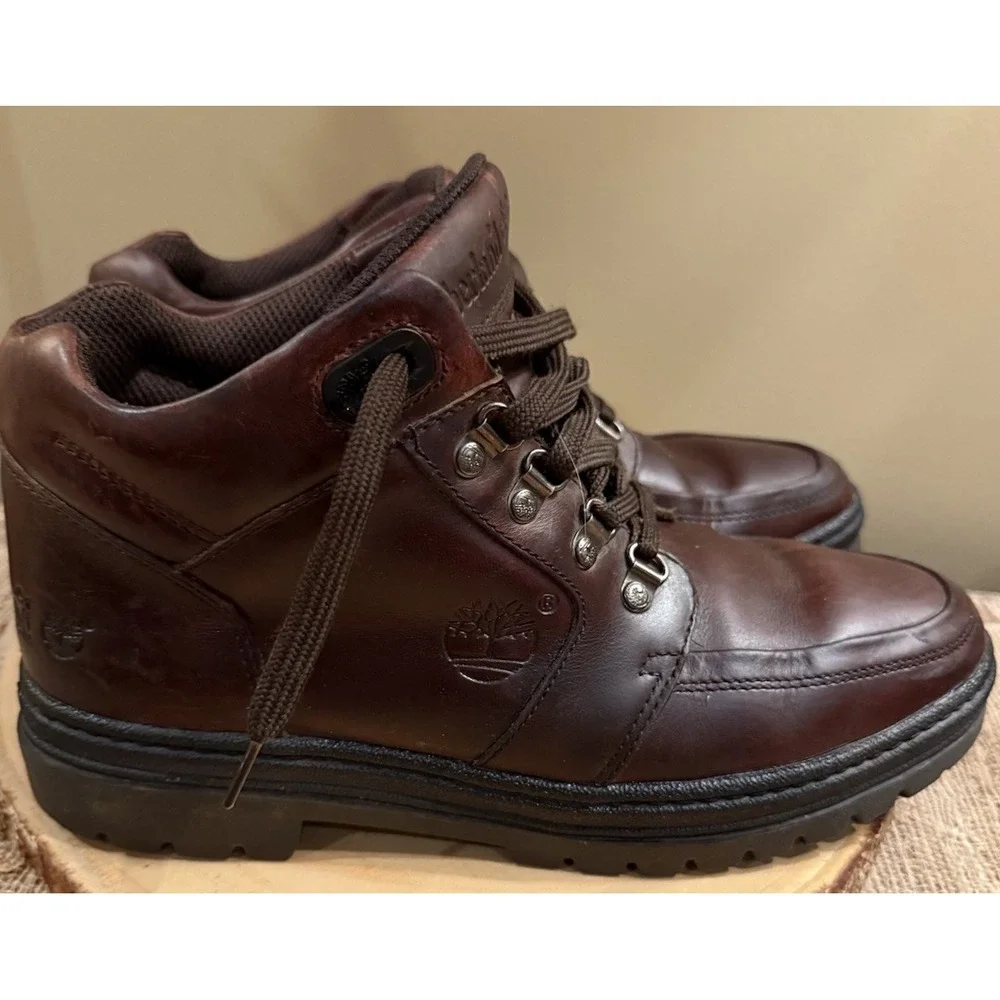 Timberland US Men's Size 10M‎ mahogany Leather Chukka Lace Boots Style 69035